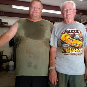 Meet your Posher, Robert